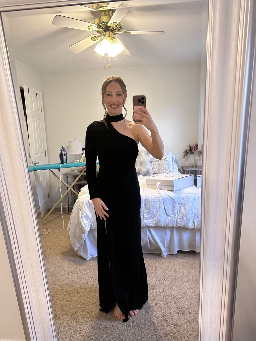 Lulu's Black One-Shoulder Evening Gown with Cutout Neck